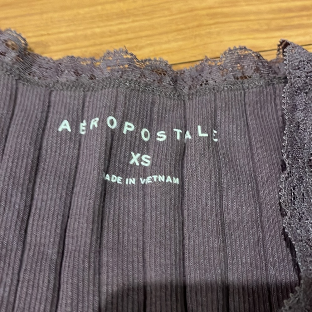 3/$20 Aeropostale purple button down tank with lace trim - Picture 2 of 4